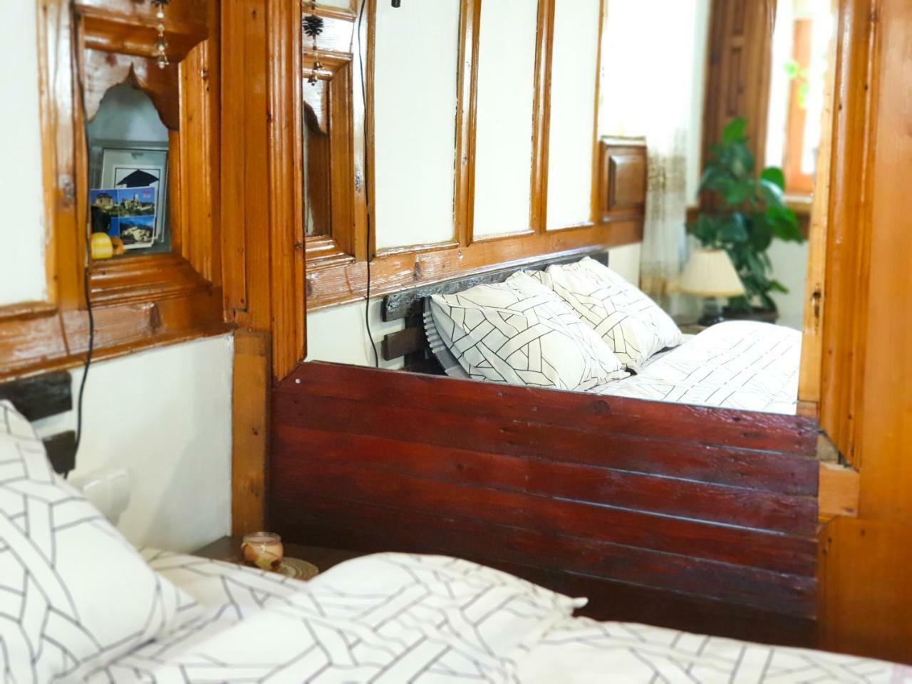 Kulla Dula Guesthouse Gjakova Kültér fotó