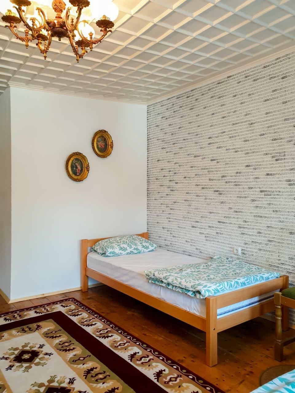 Kulla Dula Guesthouse Gjakova Kültér fotó